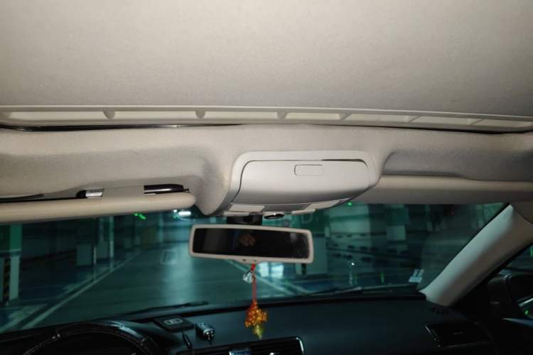 Used Volkswagen Passat 2011 2.0 TSI DSG Premium Edition Headliner