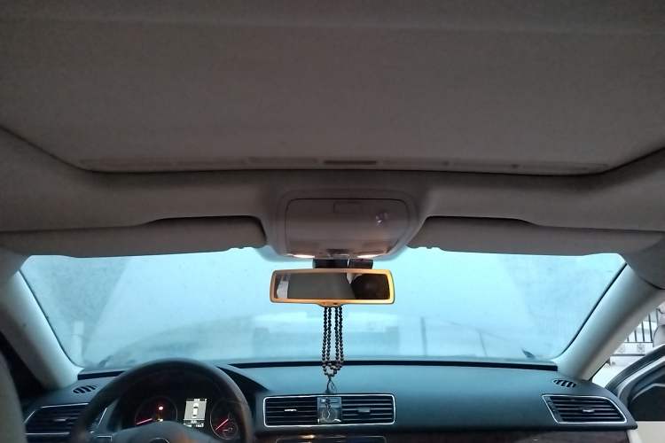 Used Volkswagen Passat 2011 1.8TSI DSG Prestige Edition Headliner