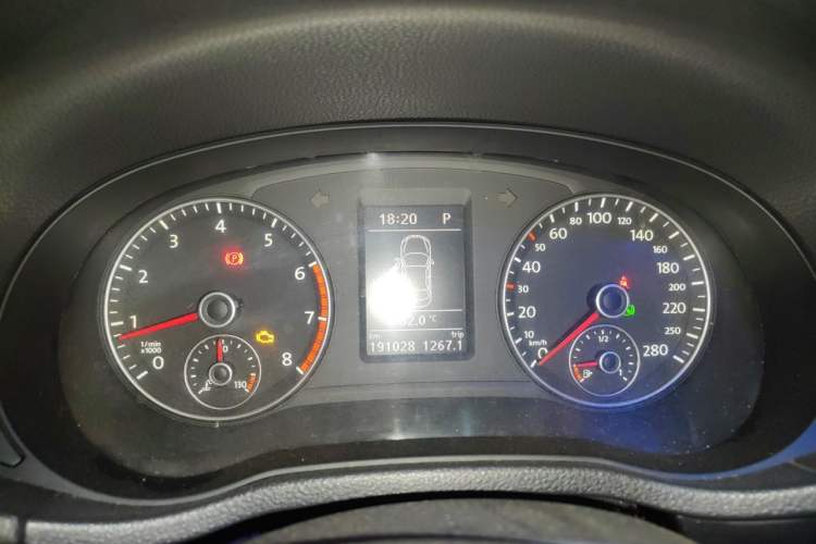 Used Volkswagen Passat 2011 2.0 TSI DSG Premium Edition Instrument Cluster