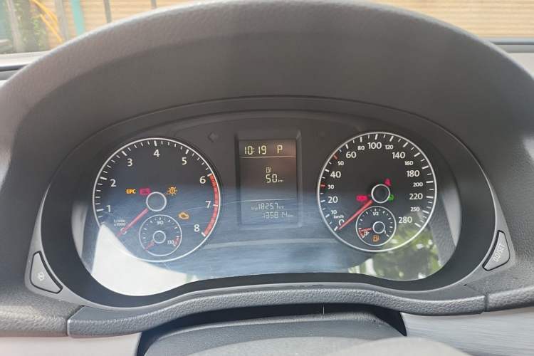 Used Volkswagen Passat 2011 1.8 TSI DSG Prestige Edition Instrument Cluster