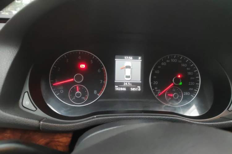 Used Volkswagen Passat 2011 1.8TSI DSG Prestige Edition Instrument Cluster