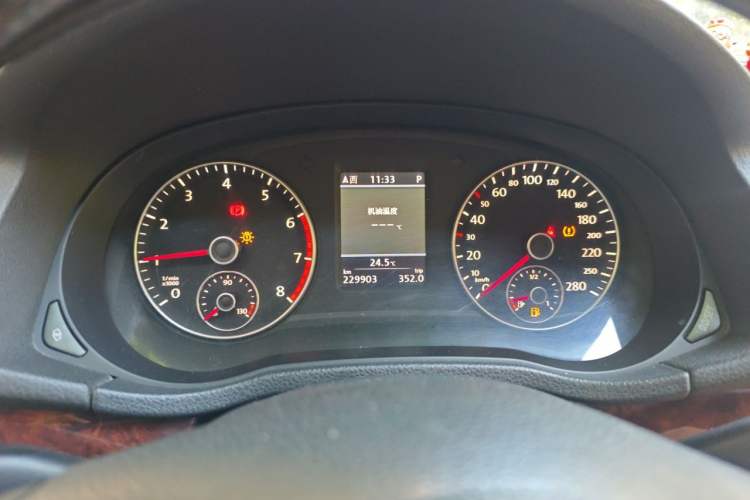 Used Volkswagen Passat 2011 1.8TSI DSG Prestige Edition Instrument Cluster