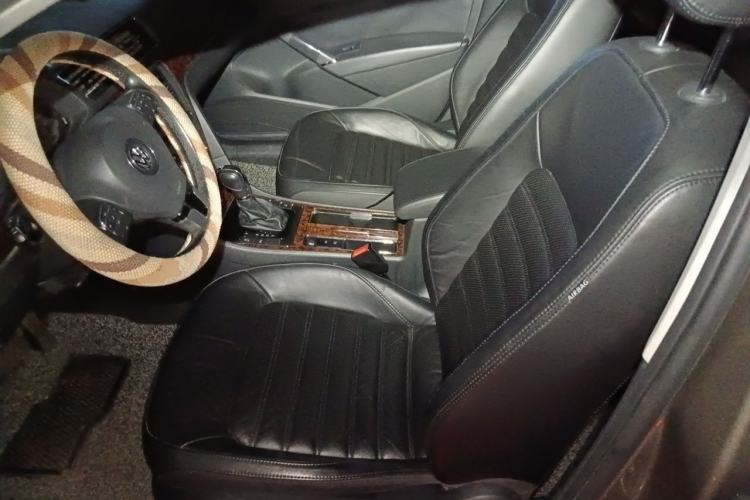 Used Volkswagen Passat 2011 1.8TSI DSG Prestige Edition Left Front Seat