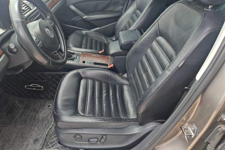 Used Volkswagen Passat 2011 1.8TSI DSG Prestige Edition Left Front Seat