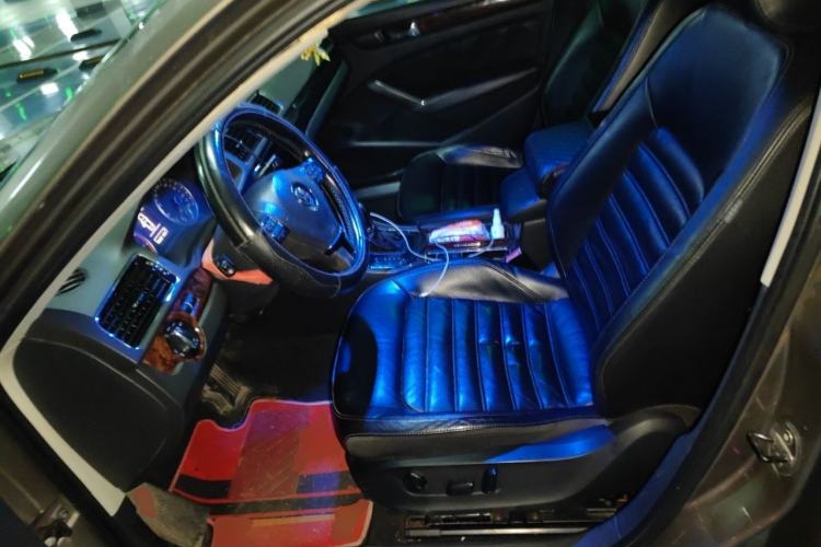 Used Volkswagen Passat 2011 2.0 TSI DSG Premium Edition Left Front Seat
