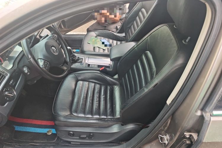Used Volkswagen Passat 2011 1.8TSI DSG Prestige Edition Left Front Seat