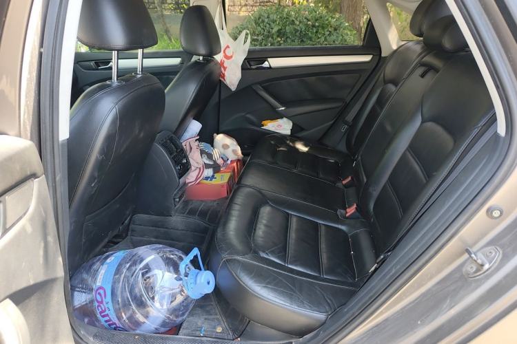 Used Volkswagen Passat 2011 1.8 TSI DSG Prestige Edition Left Rear Seat