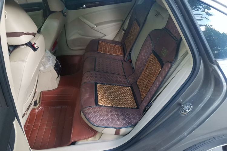 Used Volkswagen Passat 2011 1.8TSI DSG Prestige Edition Left Rear Seat