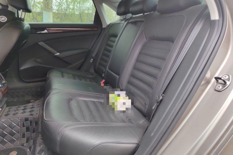 Used Volkswagen Passat 2011 1.8TSI DSG Prestige Edition Left Rear Seat