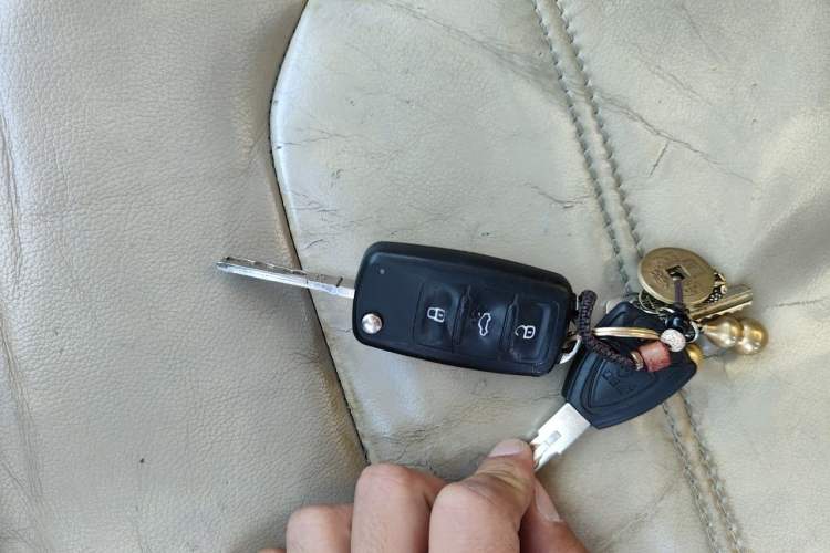 Used Volkswagen Passat 2011 1.8 TSI DSG Prestige Edition Vehicle Key