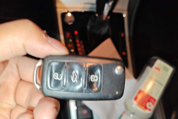 Used Volkswagen Passat 2011 1.8TSI DSG Prestige Edition Vehicle Key