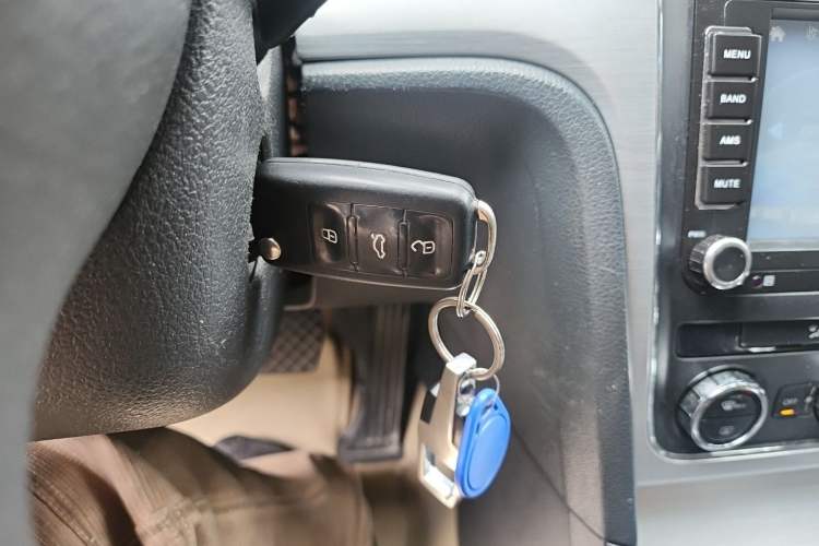 Used Volkswagen Passat 2011 1.8 TSI DSG Prestige Edition Vehicle Key