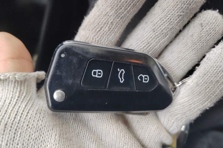 Used Volkswagen Passat 2011 1.8TSI DSG Prestige Edition Vehicle Key
