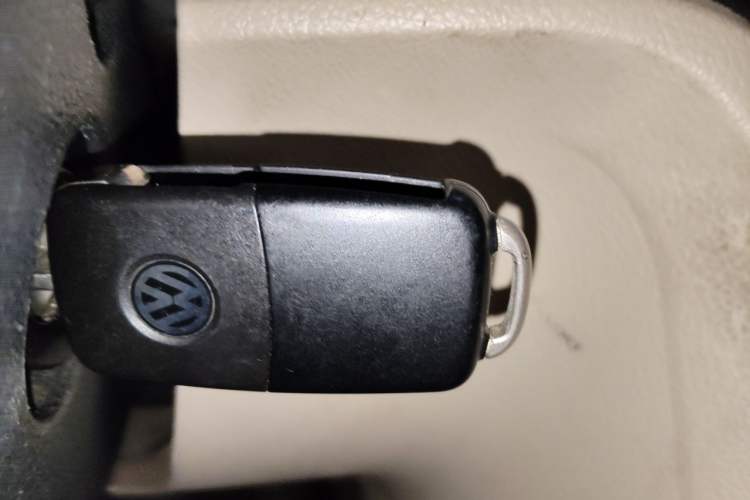 Used Volkswagen Passat 2011 1.8TSI Automatic Prestige Edition Vehicle Key