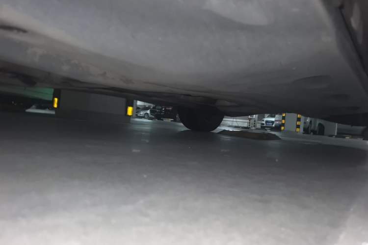 Used Volkswagen Passat 2011 2.0 TSI DSG Ultimate Edition Chassis Rear Right