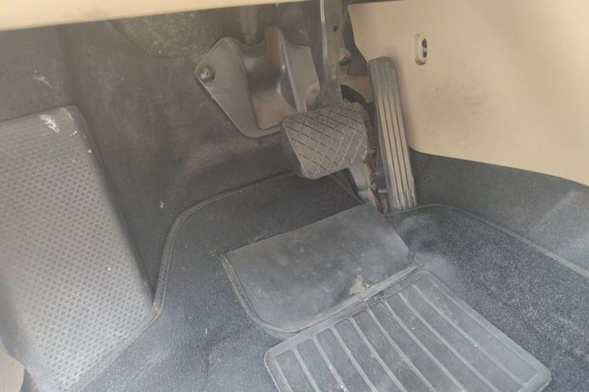 Used Volkswagen Passat 2011 1.8TSI DSG Prestige Edition Driver Seat