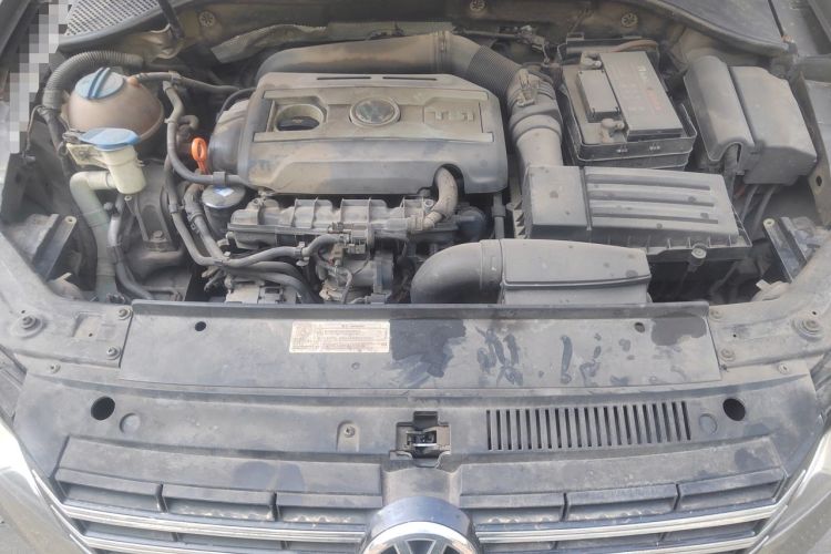 Used Volkswagen Passat 2011 1.8TSI Automatic Prestige Edition Engine Bay