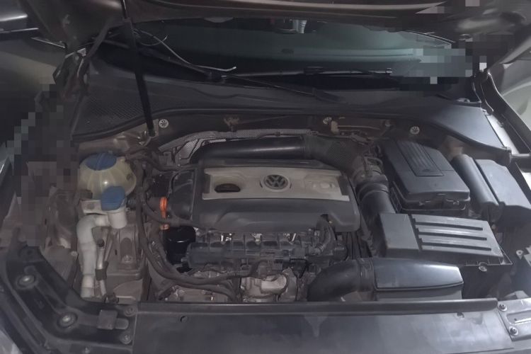 Used Volkswagen Passat 2011 2.0 TSI DSG Ultimate Edition Engine Bay