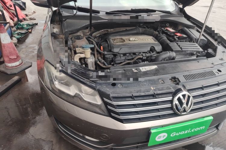 Used Volkswagen Passat 2011 1.8 TSI DSG Prestige Edition Engine Bay Right