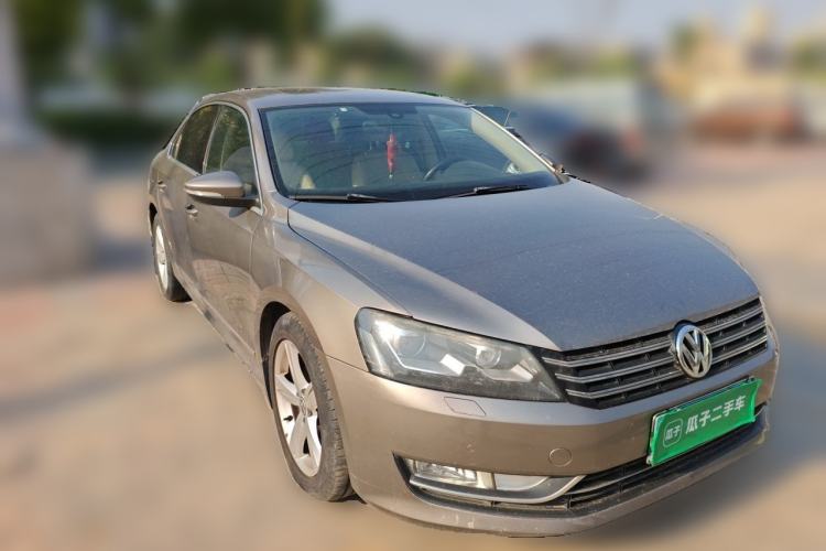 Used Volkswagen Passat 2011 1.8 TSI DSG Ultimate Edition Front Right 45 Deg