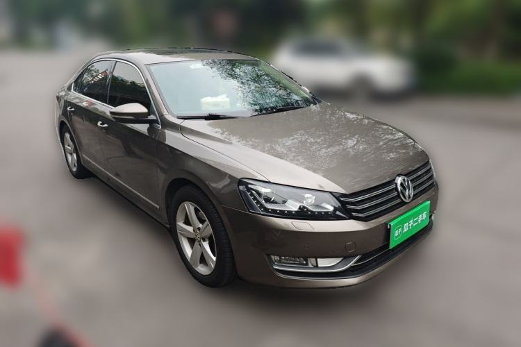 Used Volkswagen Passat 2011 1.8TSI DSG Prestige Edition Front Right 45 Deg