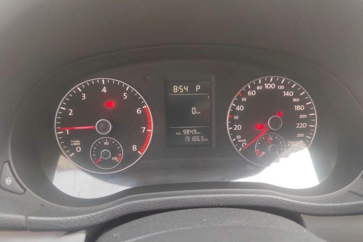 Used Volkswagen Passat 2011 1.8TSI Automatic Prestige Edition Instrument Cluster
