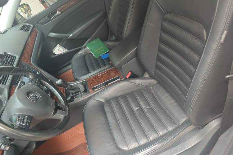 Used Volkswagen Passat 2011 1.8TSI DSG Prestige Edition Left Front Seat
