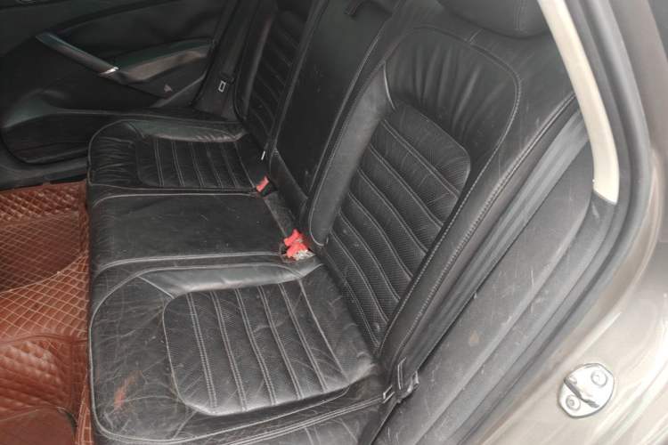 Used Volkswagen Passat 2011 1.8 TSI DSG Prestige Edition Left Rear Seat