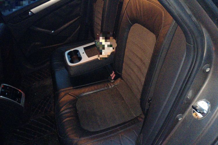 Used Volkswagen Passat 2011 3.0L V6 DSG Flagship Edition Left Rear Seat