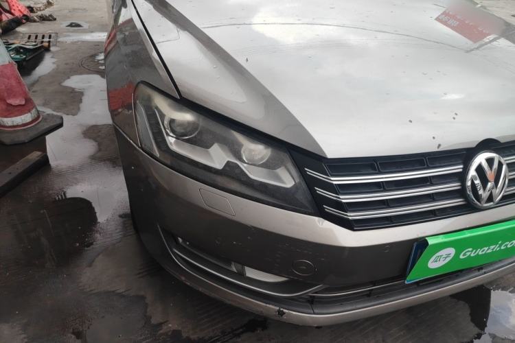 Used Volkswagen Passat 2011 1.8 TSI DSG Prestige Edition Right Front Headlight