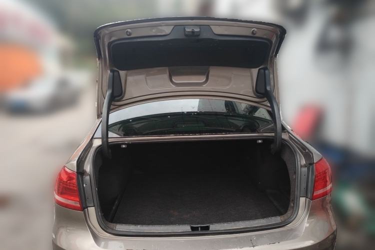 Used Volkswagen Passat 2011 1.8 TSI DSG Prestige Edition Trunk