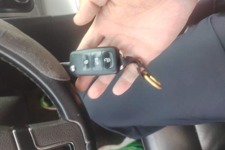 Used Volkswagen Passat 2011 1.8TSI Automatic Prestige Edition Vehicle Key