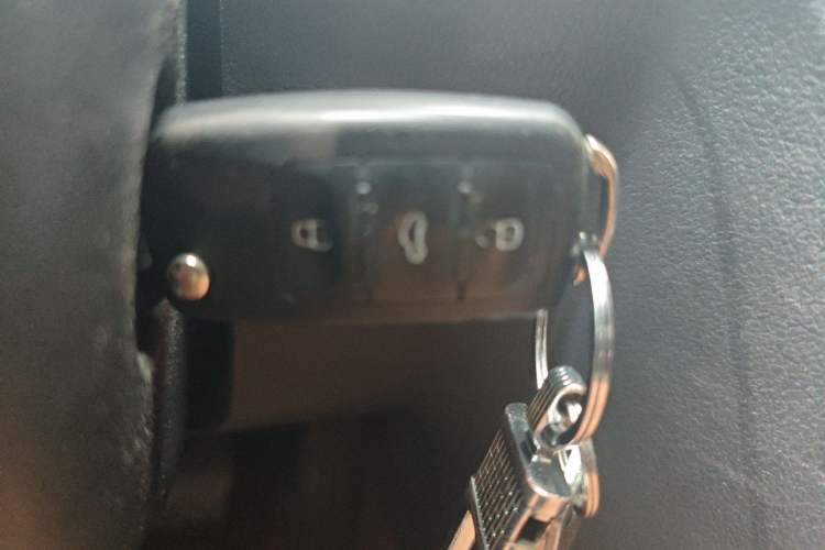 Used Volkswagen Passat 2011 1.8TSI DSG Prestige Edition Vehicle Key