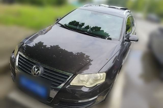 Ojetý Volkswagen Passat 2011 2.0T Touring Edition Luxury Version