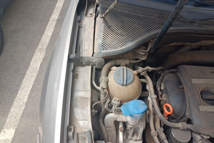 Used Volkswagen Passat 2011 2.0 TSI DSG Ultimate Edition Engine Bay Right