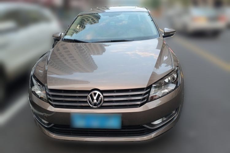Used Volkswagen Passat 2011 1.8TSI Automatic Prestige Edition Front