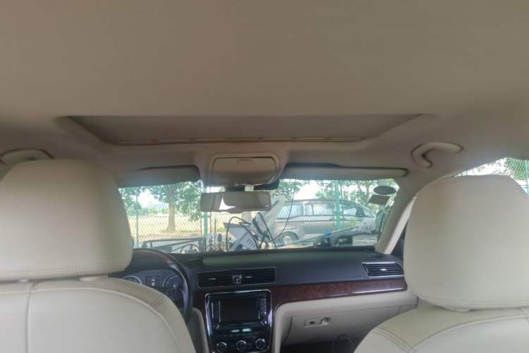 Used Volkswagen Passat 2011 2.0 TSI DSG Ultimate Edition Headliner