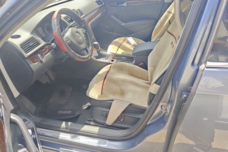 Used Volkswagen Passat 2011 1.8TSI DSG Prestige Edition Left Front Seat
