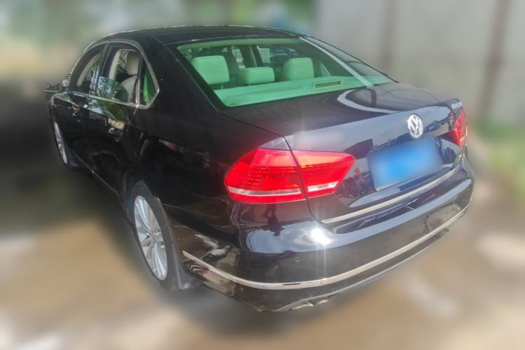 Used Volkswagen Passat 2011 2.0 TSI DSG Ultimate Edition Rear Left 45 Deg