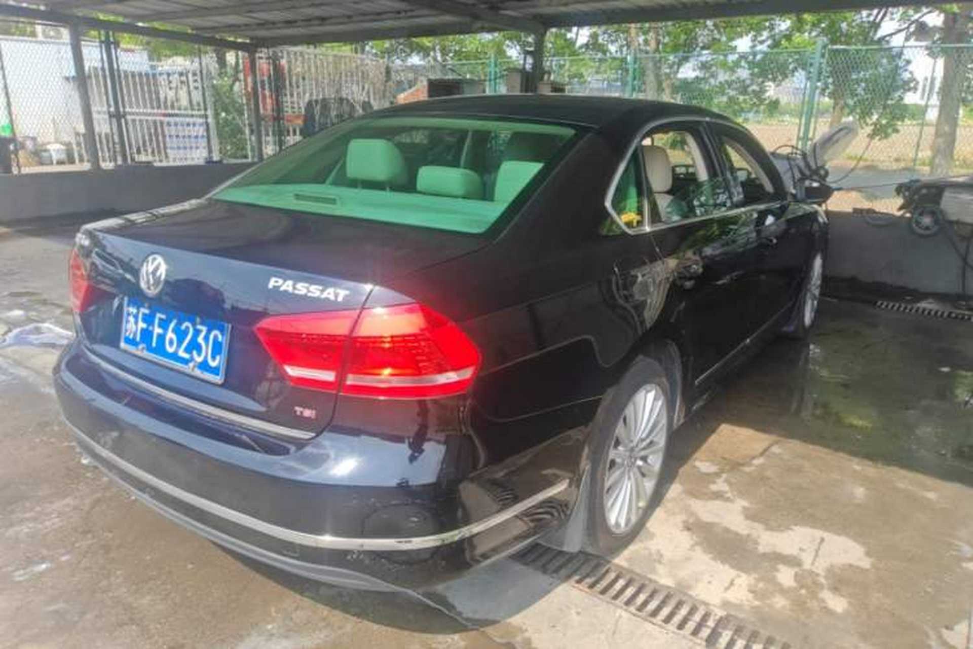 Used Volkswagen Passat 2011 2.0 TSI DSG Ultimate Edition Rear Right 45 Deg