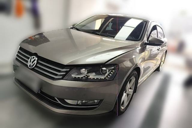 Volkswagen Passat 2011 2.0 TSI DSG Premium Edition usado
