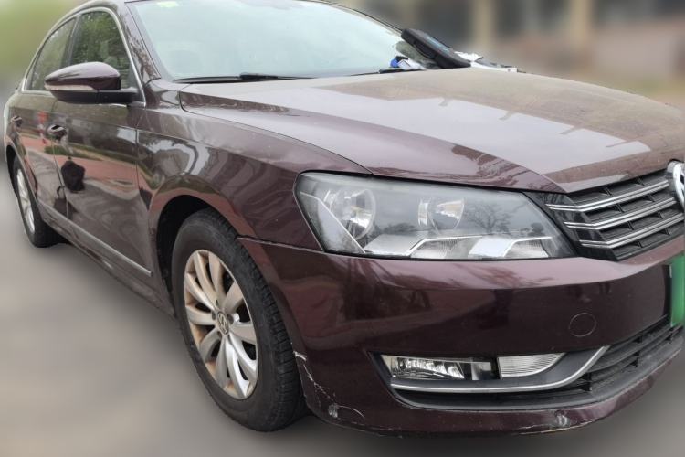 Used Volkswagen Passat 2011 1.8 TSI DSG Prestige Edition Front Right 45 Deg