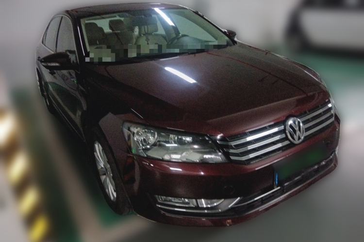 Used Volkswagen Passat 2011 1.8 TSI DSG Prestige Edition Front Right 45 Deg