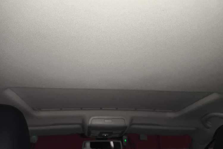 Used Volkswagen Passat 2011 1.8TSI DSG Prestige Edition Headliner
