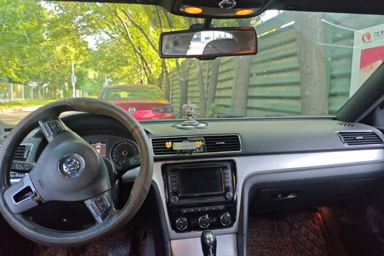 Used Volkswagen Passat 2011 2.0 TSI DSG Ultimate Edition Headliner