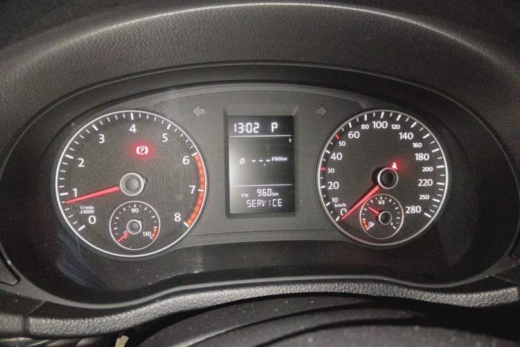 Used Volkswagen Passat 2011 1.8 TSI DSG Prestige Edition Instrument Cluster