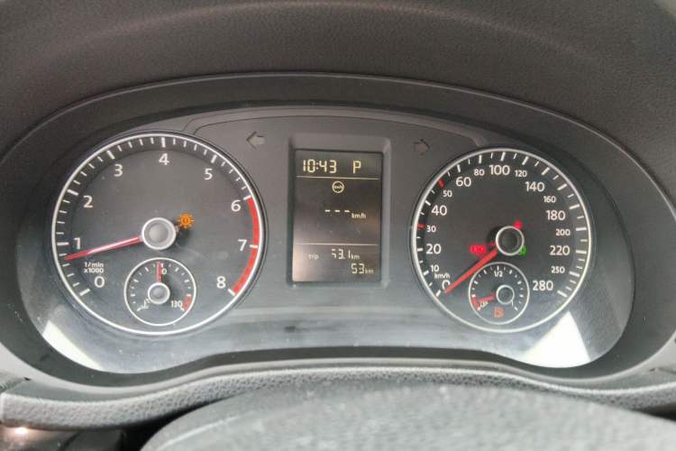 Used Volkswagen Passat 2011 1.8TSI Automatic Prestige Edition Instrument Cluster