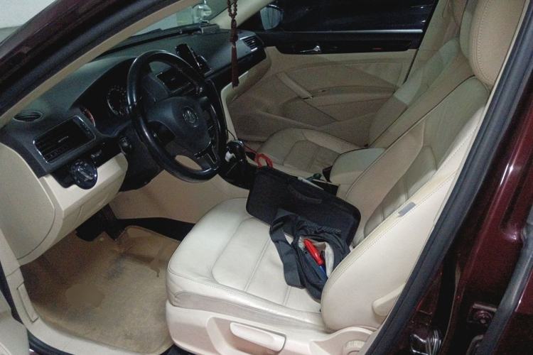 Used Volkswagen Passat 2011 1.8 TSI DSG Prestige Edition Left Front Seat