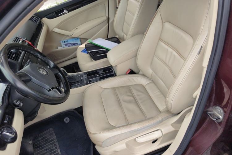 Used Volkswagen Passat 2011 1.8 TSI DSG Prestige Edition Left Front Seat