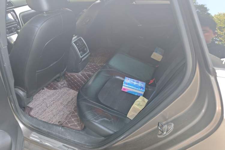 Used Volkswagen Passat 2011 2.0 TSI DSG Ultimate Edition Left Rear Seat